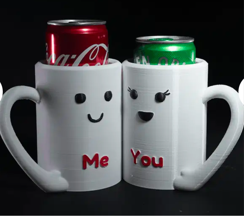 Hugging soda mugs for can beverages