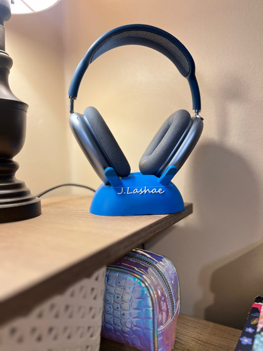 Customizable wireless headphone stand for AirPod Max
